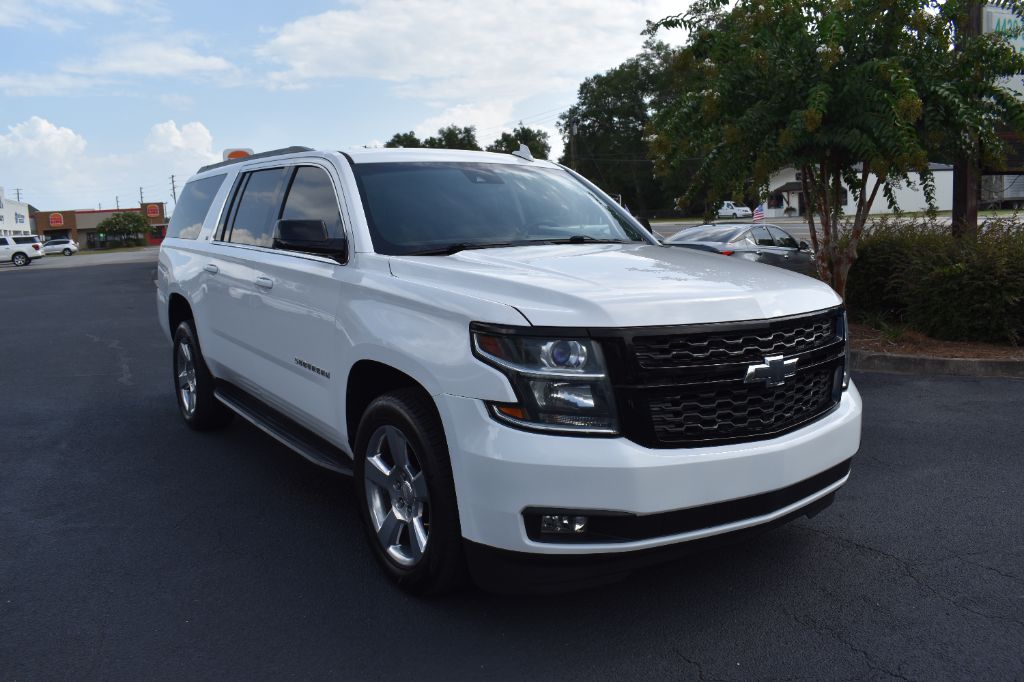2017 Chevrolet Suburban - $18,877