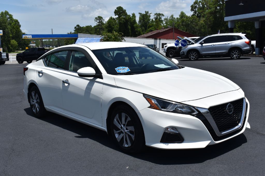 2019 Nissan Altima - $14,509