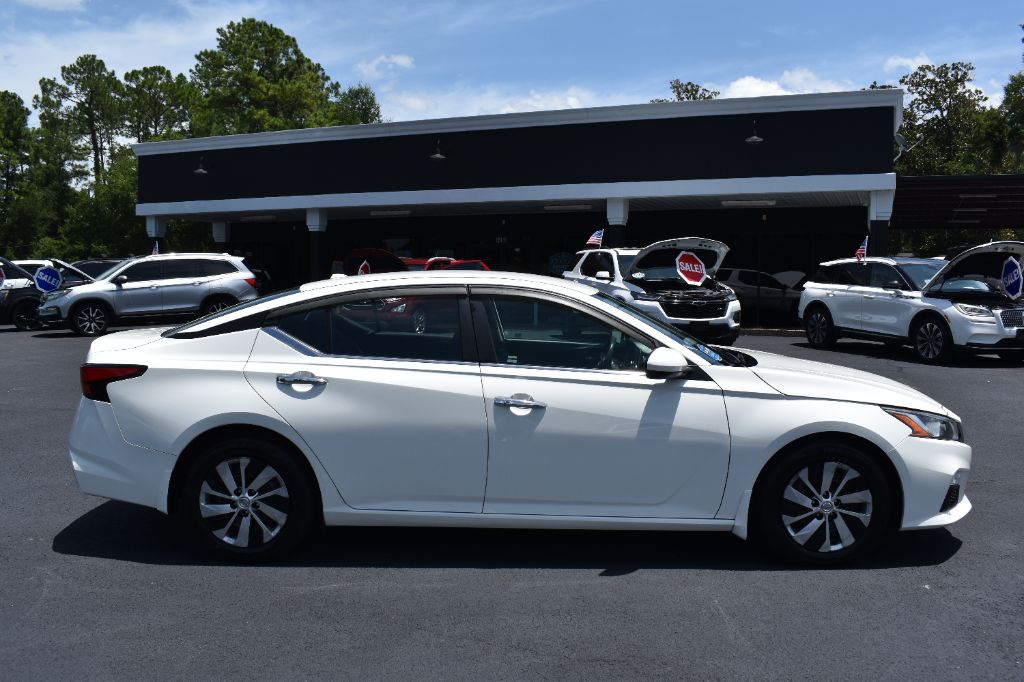 2019 Nissan Altima - $14,509