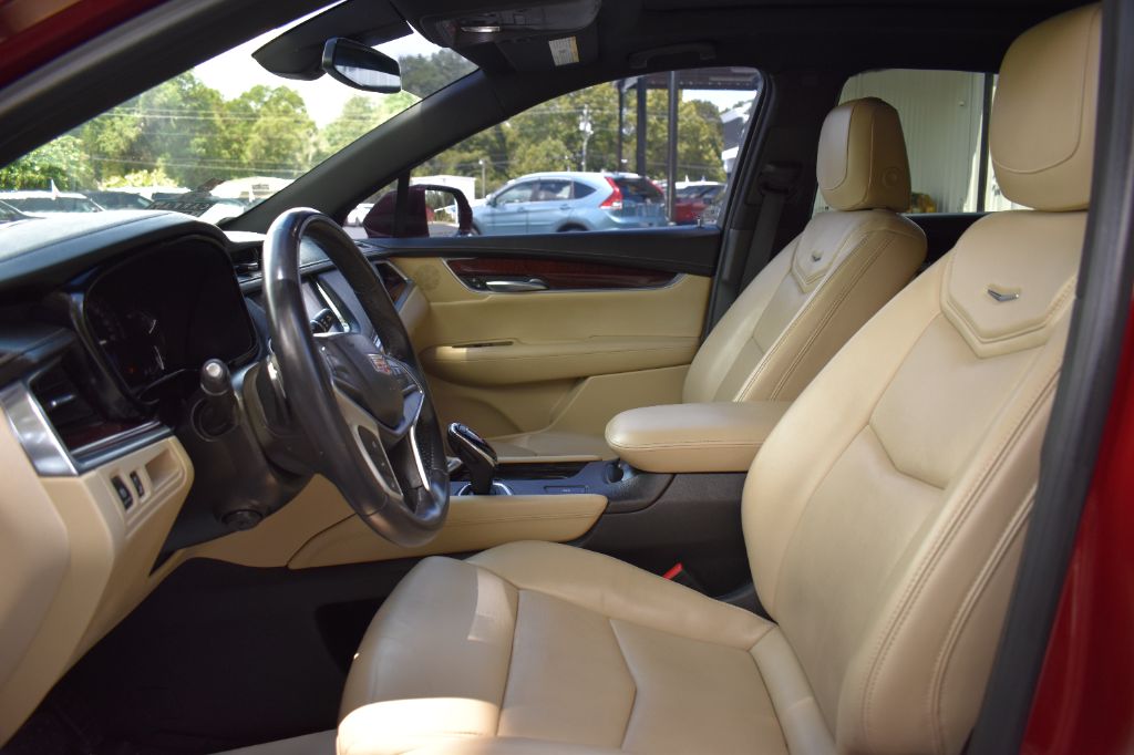 2018 Cadillac XT5 - $19,808