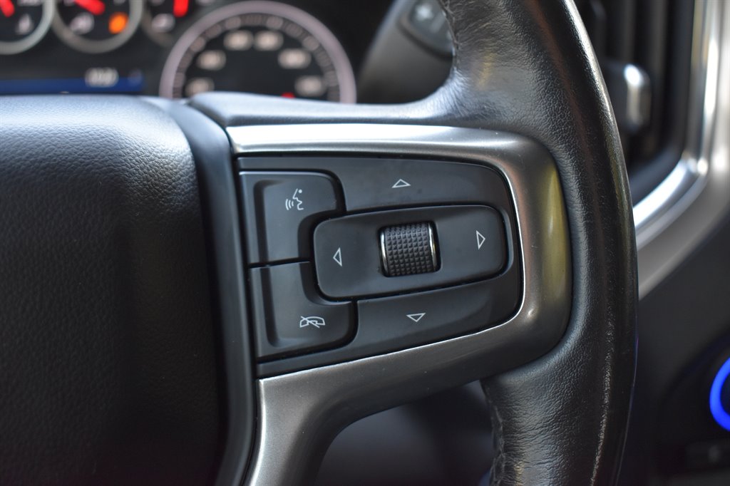 2021 Chevrolet Silverado 1500 LT photo