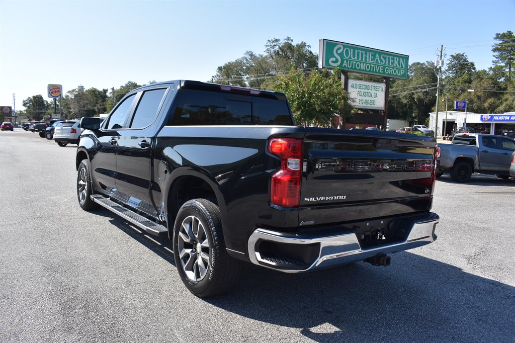 2021 Chevrolet Silverado 1500 LT photo