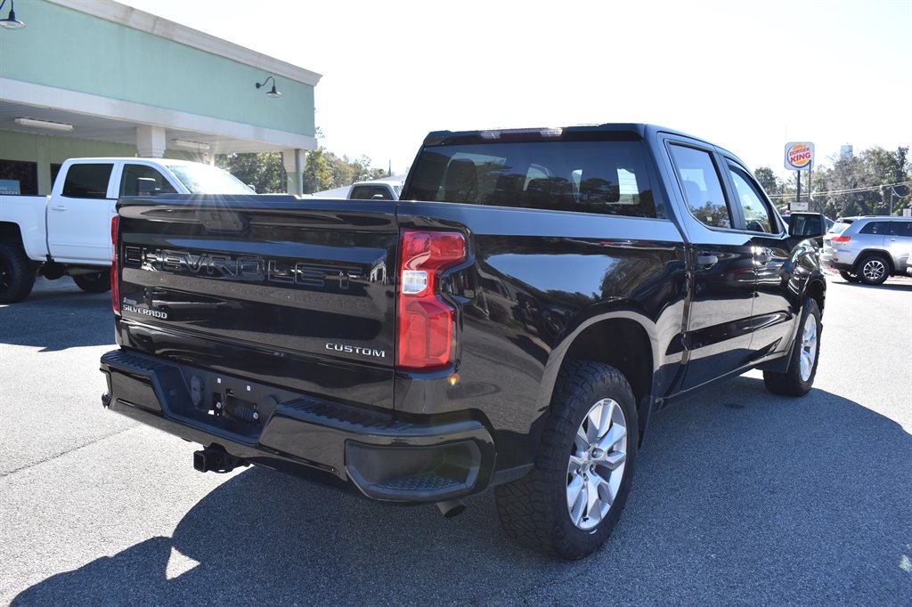 2021 Chevrolet Silverado 1500 Custom photo