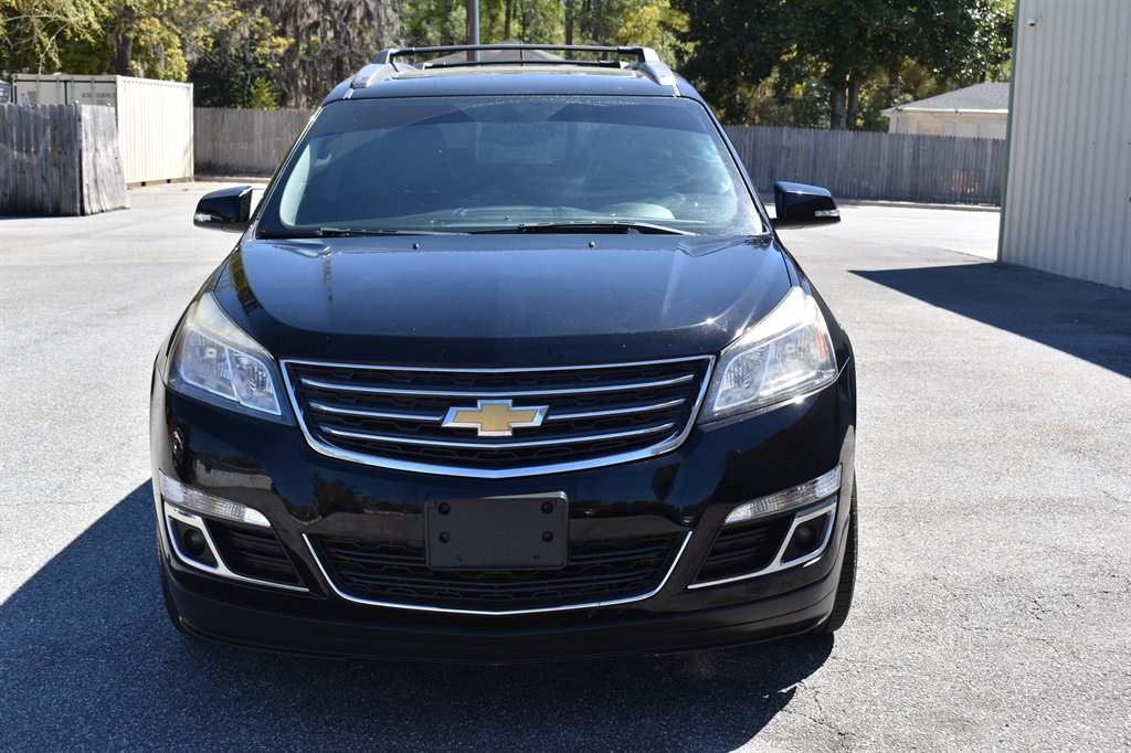 2017 Chevrolet Traverse LT photo