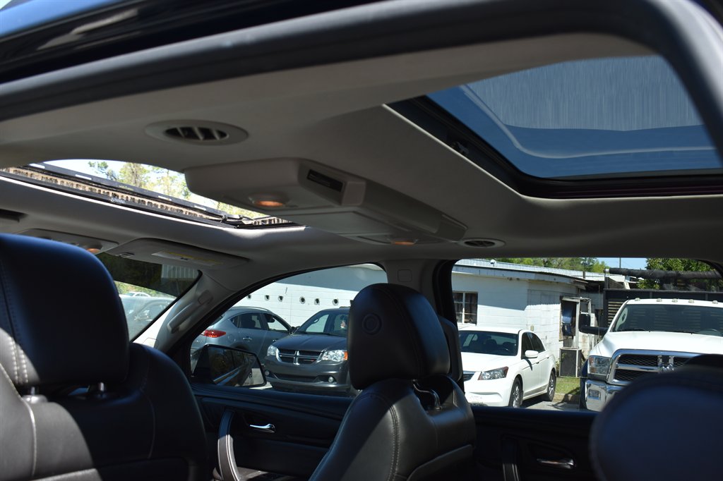 2017 Chevrolet Traverse LT photo