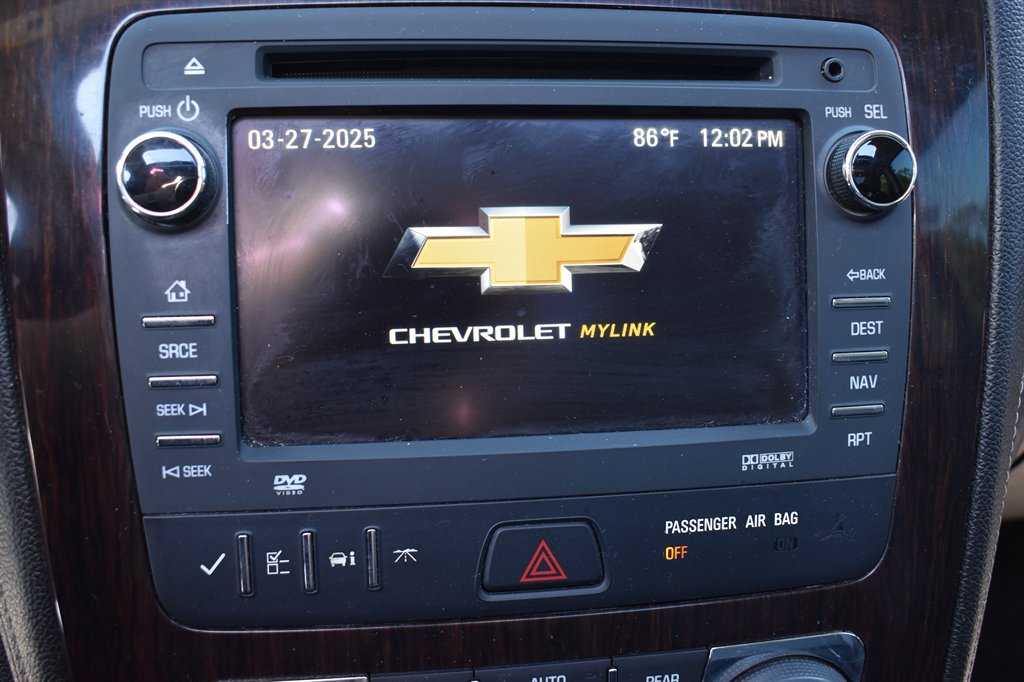 2017 Chevrolet Traverse LT photo