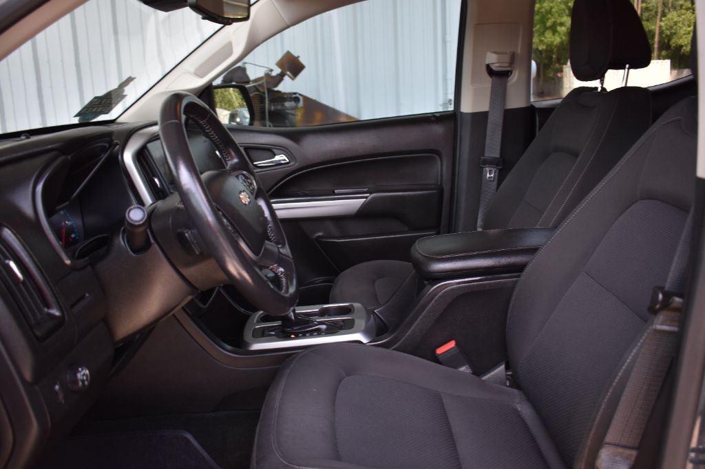 2017 Chevrolet Colorado - $17,977