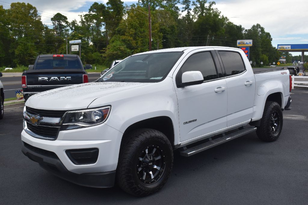 2020 Chevrolet Colorado - $22,880