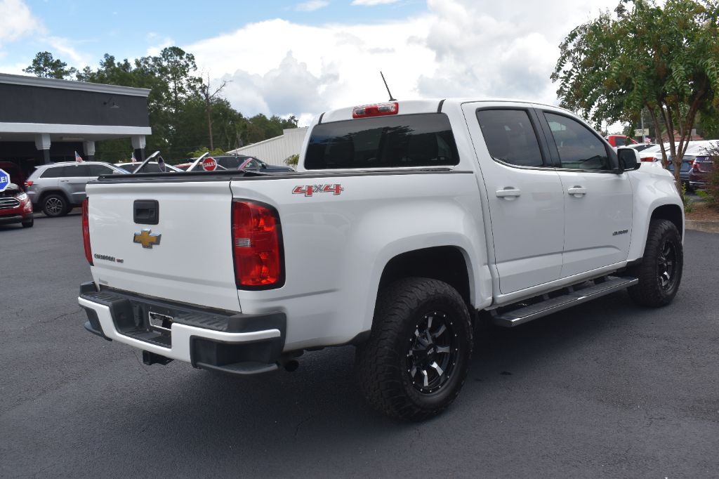 2020 Chevrolet Colorado - $22,880