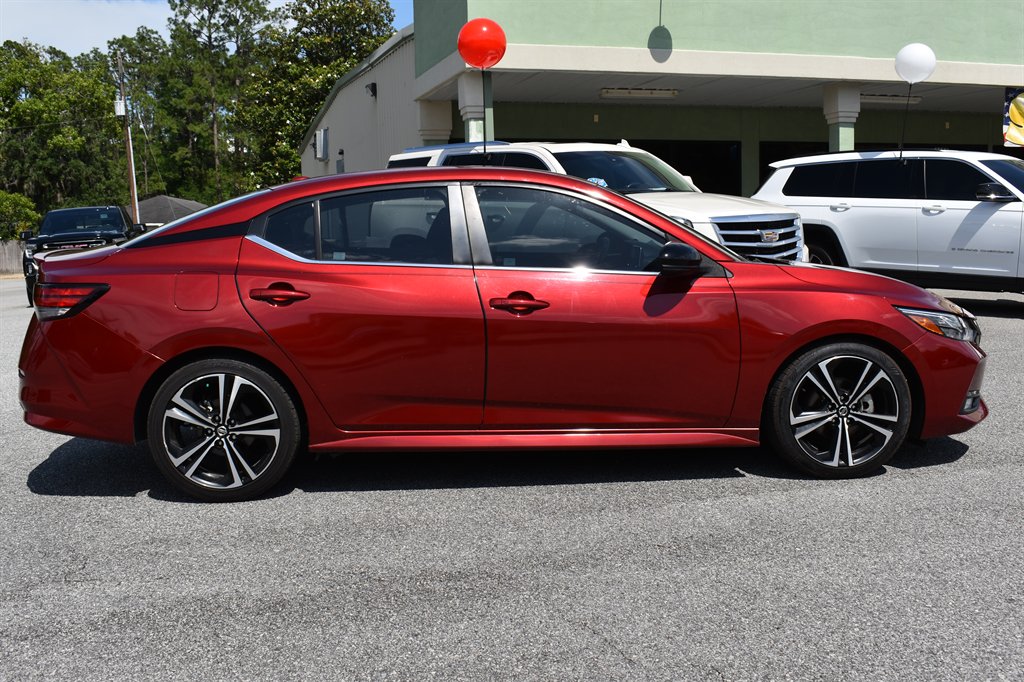 2020 Nissan Sentra SR photo