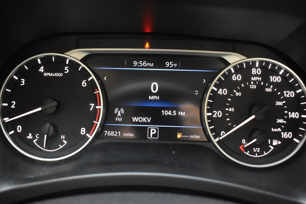 2020 Nissan Sentra SR photo
