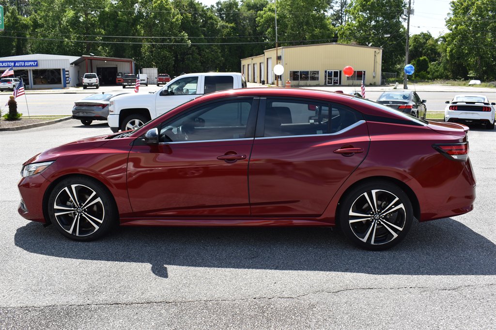 2020 Nissan Sentra SR photo