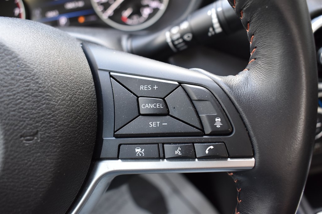 2020 Nissan Sentra SR photo