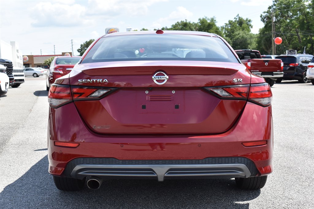 2020 Nissan Sentra SR photo