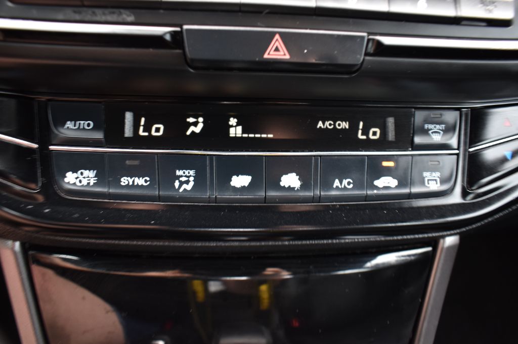 2017 Honda Accord - $13,807
