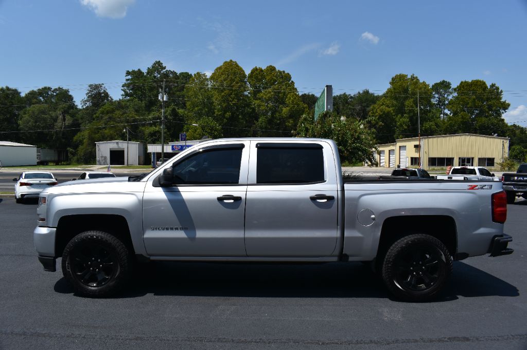 2018 Chevrolet Silverado - $20,988