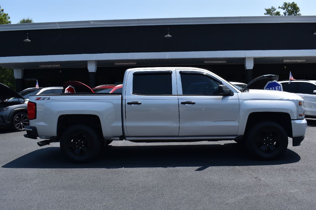 2018 Chevrolet Silverado - $20,988