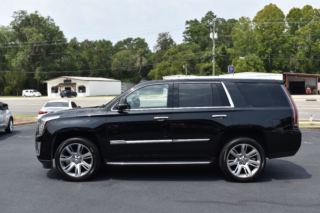 2019 Cadillac Escalade - $28,909