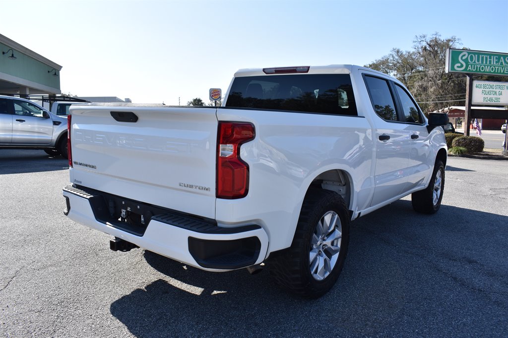 2021 Chevrolet Silverado 1500 Custom photo