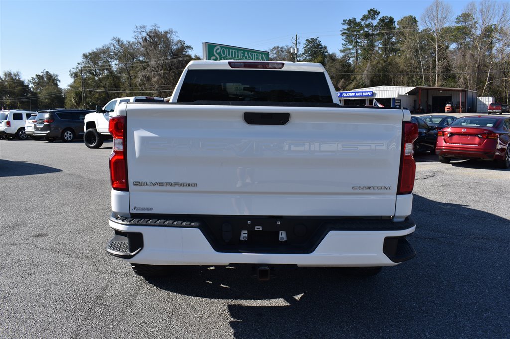 2021 Chevrolet Silverado 1500 Custom photo