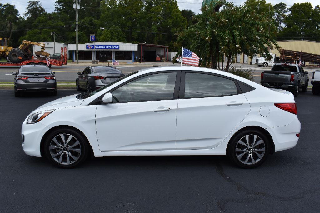 2017 Hyundai Accent - $8,077