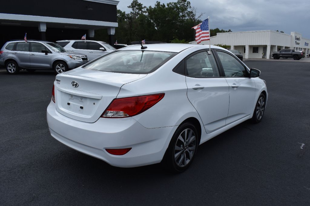 2017 Hyundai Accent - $8,077
