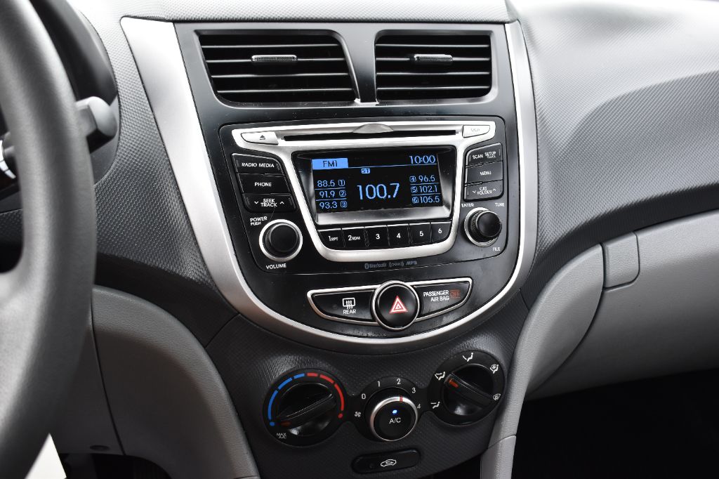 2017 Hyundai Accent - $8,077