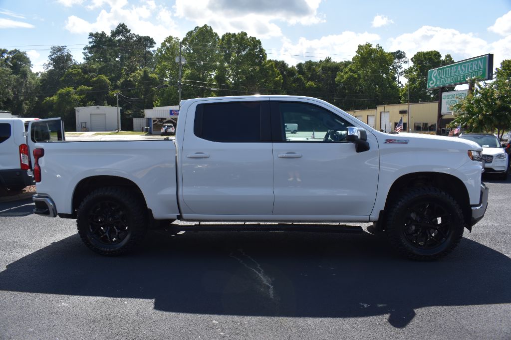 2020 Chevrolet Silverado - $29,020