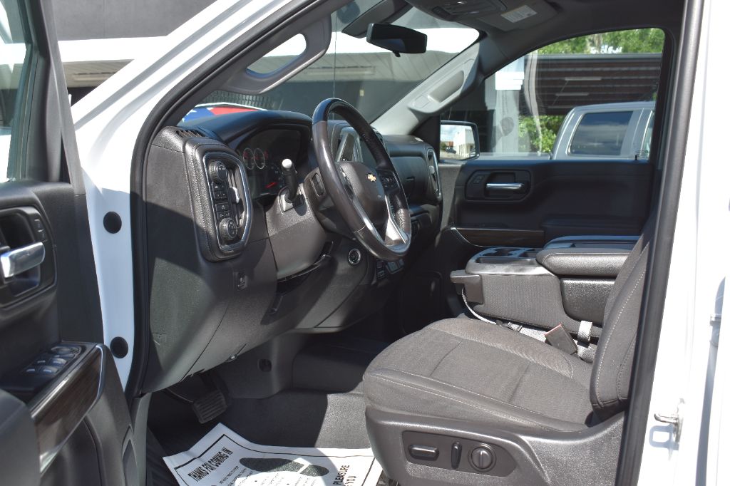 2020 Chevrolet Silverado - $29,020