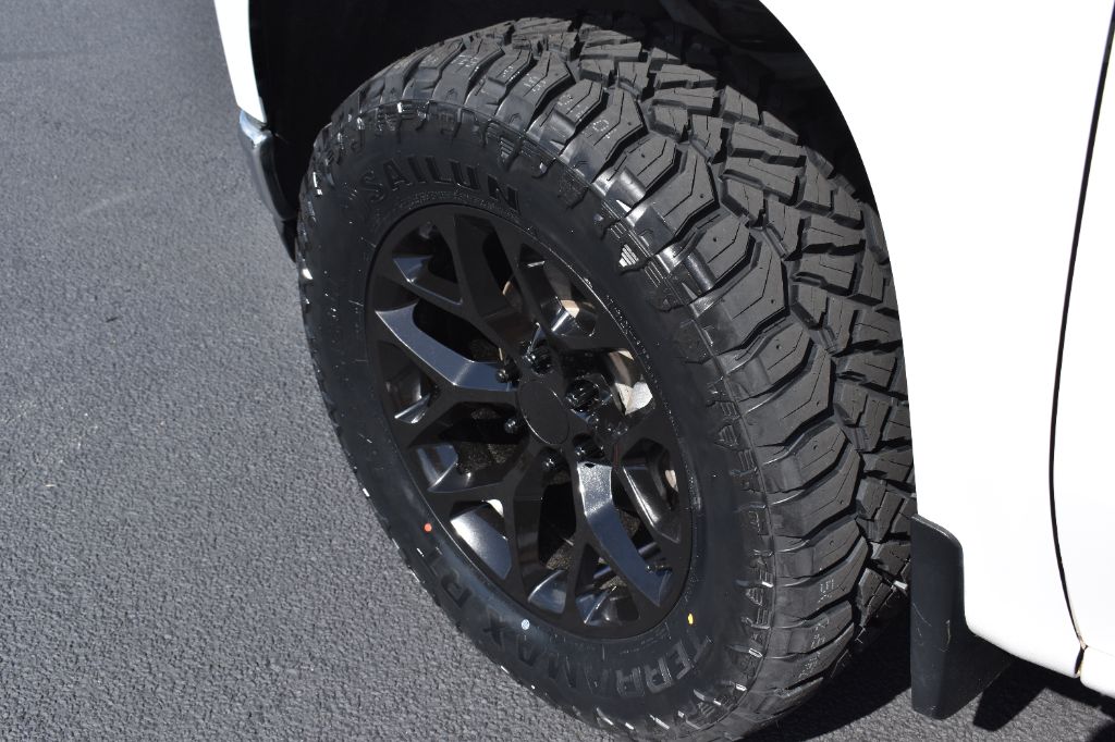 2020 Chevrolet Silverado - $29,020