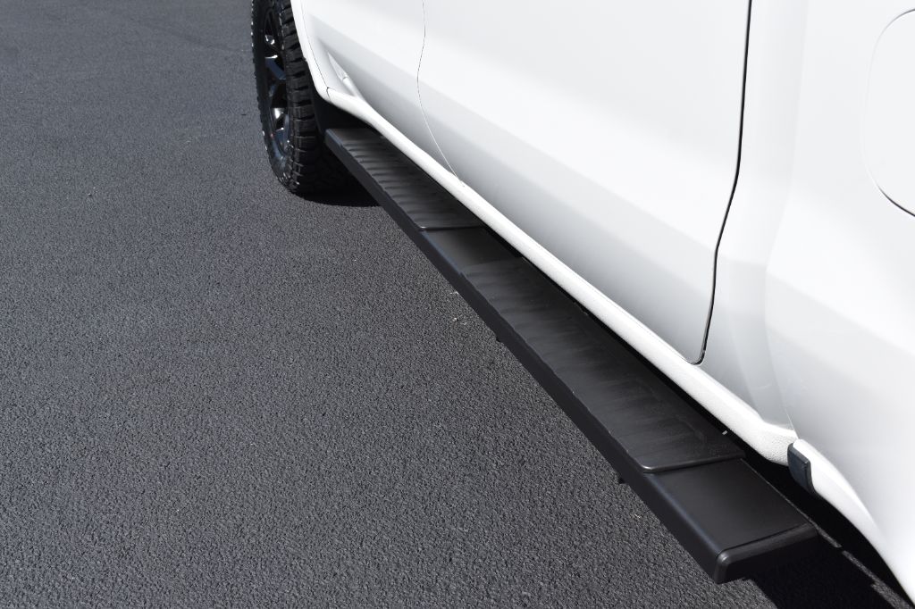 2020 Chevrolet Silverado - $29,020