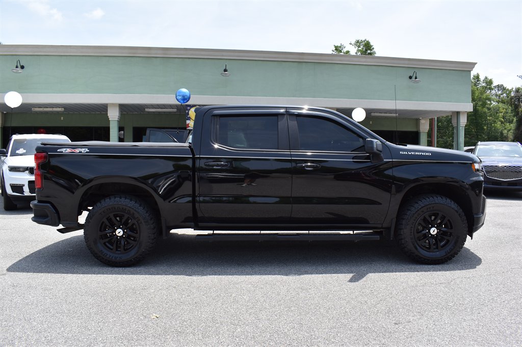 2020 Chevrolet Silverado 1500 RST photo