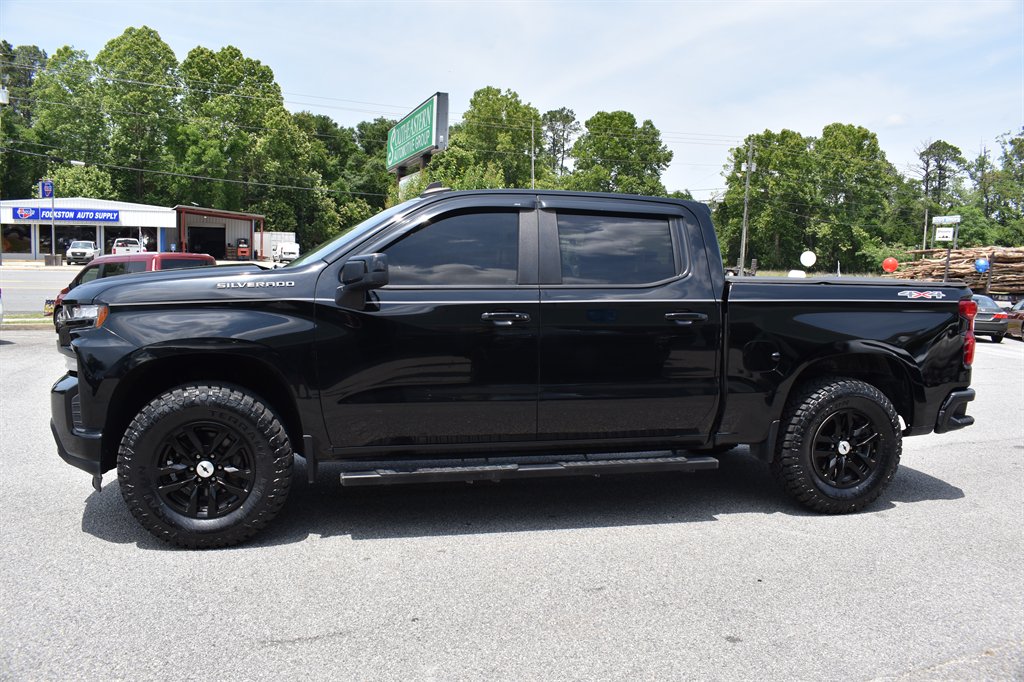 2020 Chevrolet Silverado 1500 RST photo