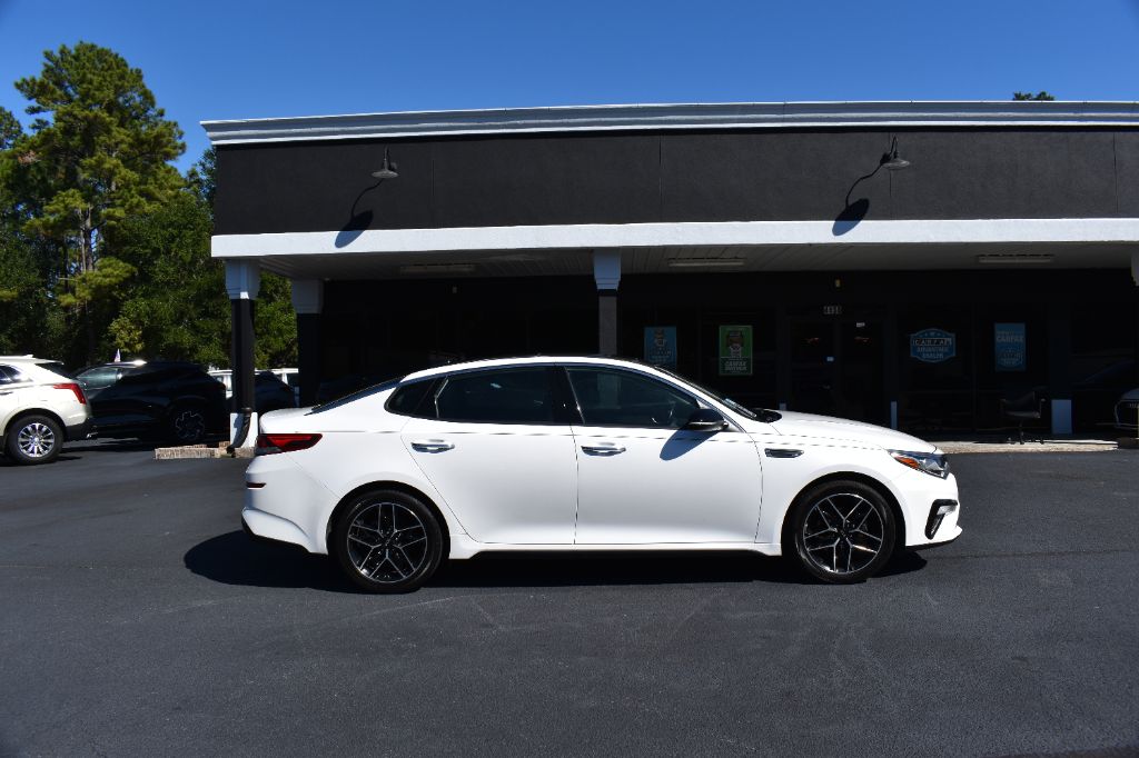 2020 Kia Optima - $13,880