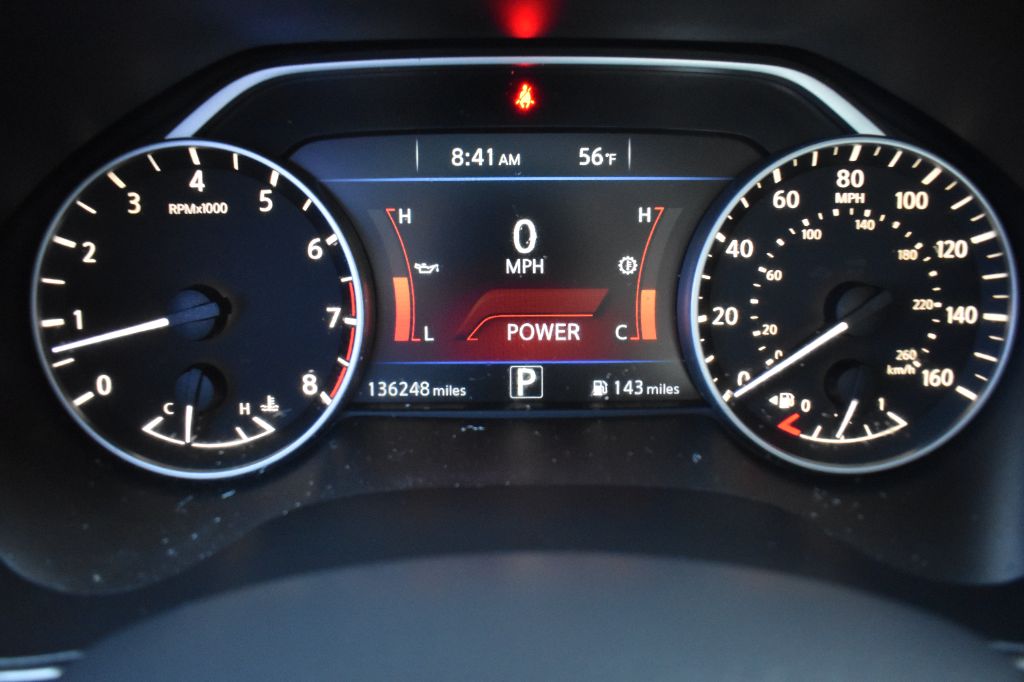 2016 Nissan Maxima - $9,906
