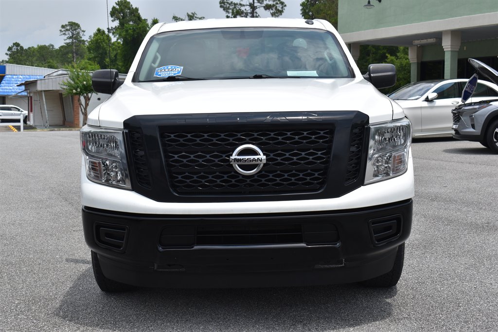 2019 Nissan Titan XD S photo