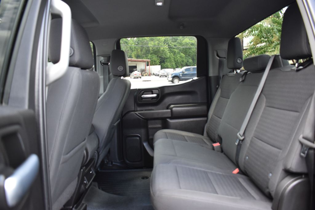 2022 Chevrolet Silverado - $32,882