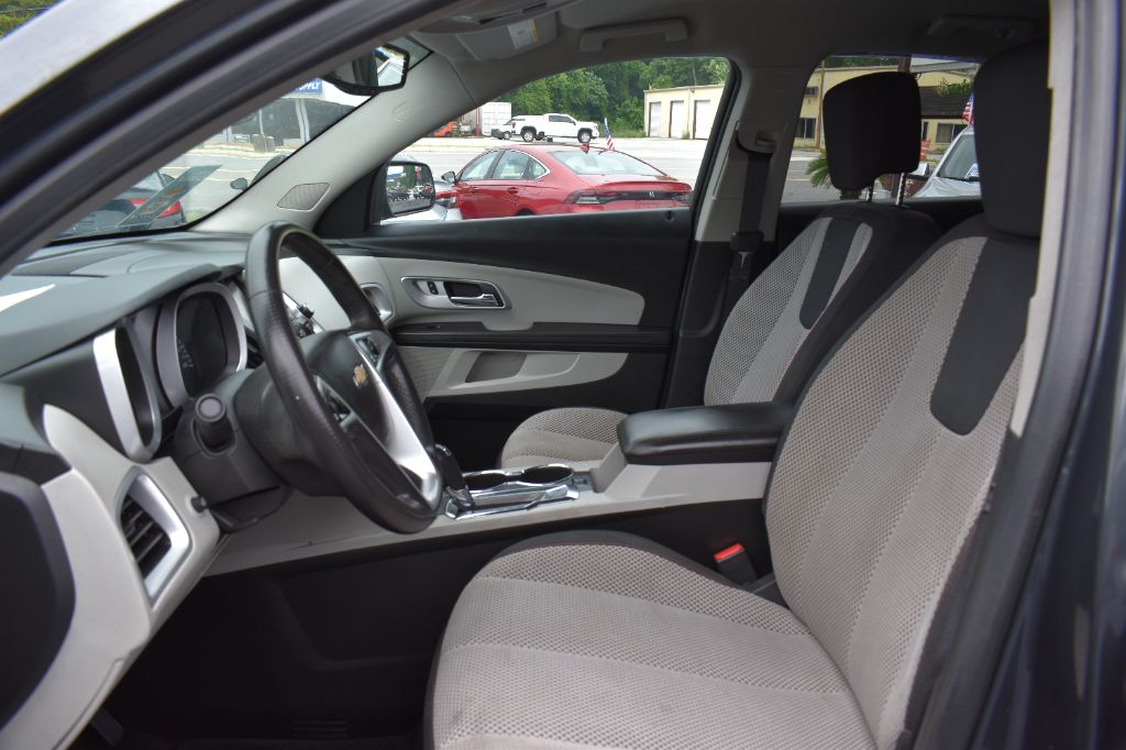 2017 Chevrolet Equinox - $12,977