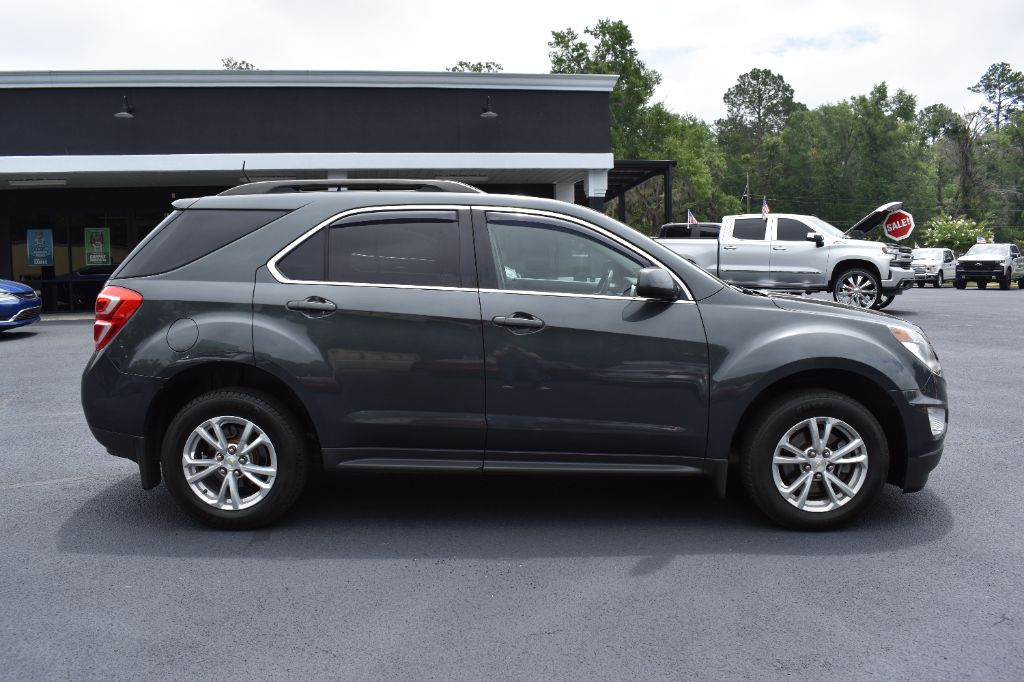 2017 Chevrolet Equinox - $12,977
