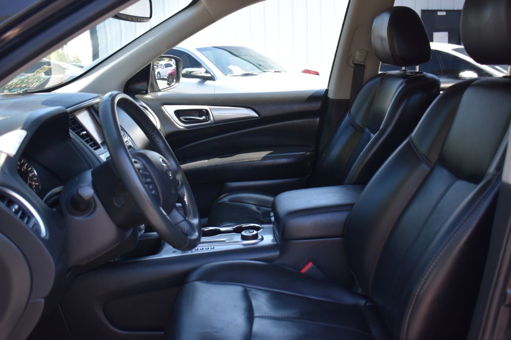 2018 Nissan Pathfinder - $13,018
