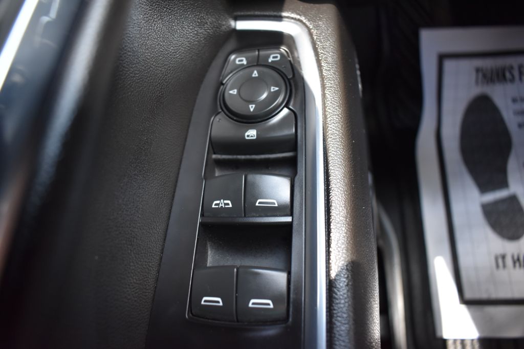 2022 Chevrolet Silverado - $38,922