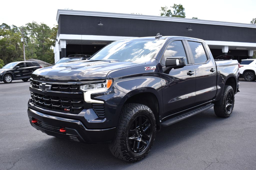 2022 Chevrolet Silverado - $38,922