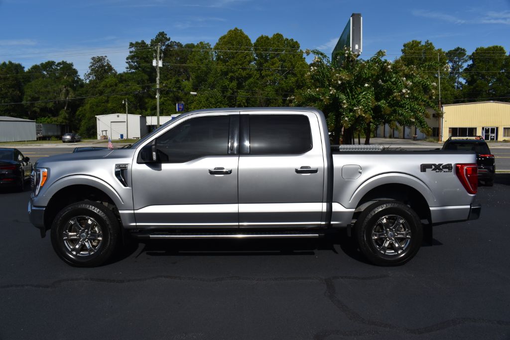 2022 Ford F-150 - $26,802