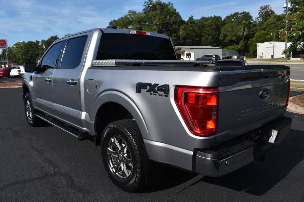 2022 Ford F-150 - $26,802