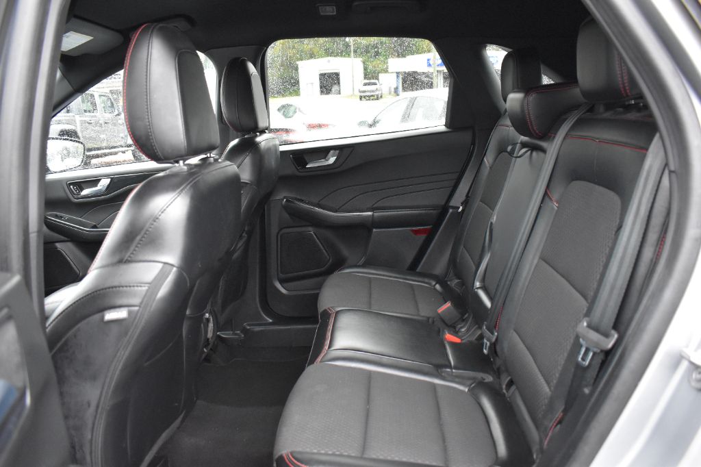 2023 Ford Escape - $19,903