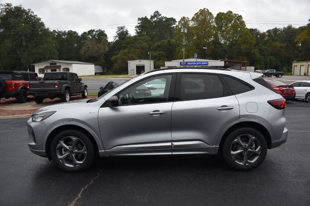 2023 Ford Escape - $19,903
