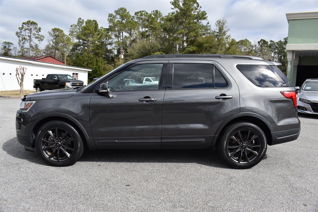 2018 Ford Explorer XLT photo