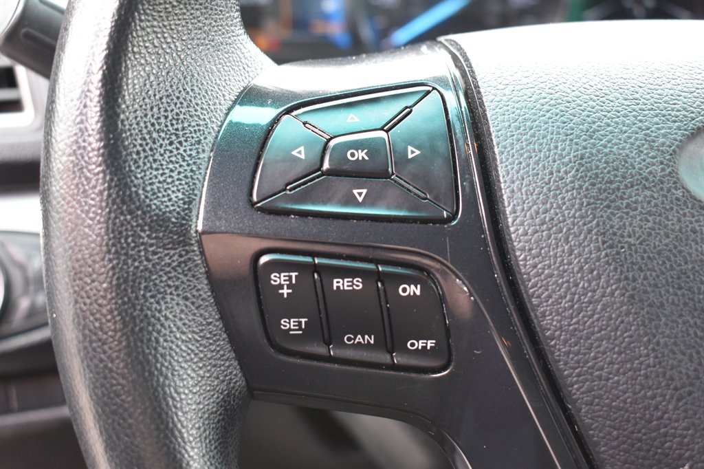 2018 Ford Explorer XLT photo