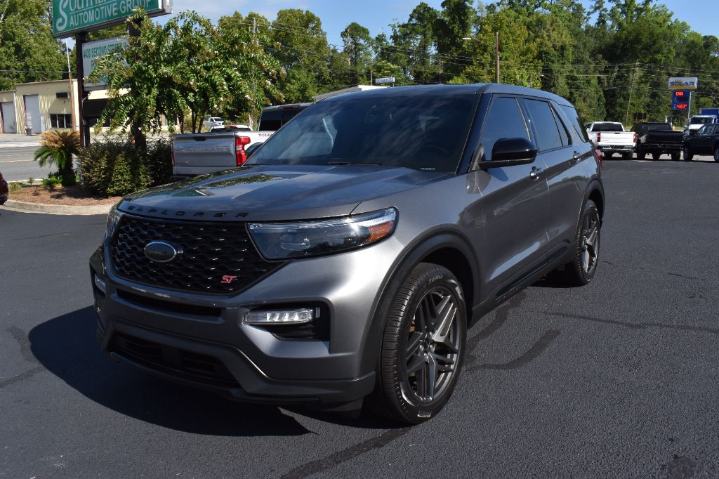 2022 Ford Explorer - $29,922