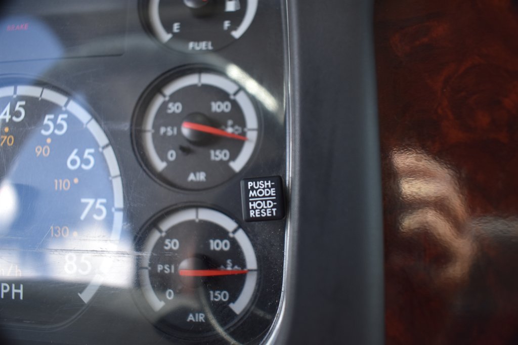 2003 Freightliner M2 - $15,903